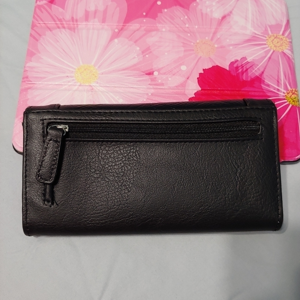 Buffalo David Bitton Wallet - Picture 2 of 5